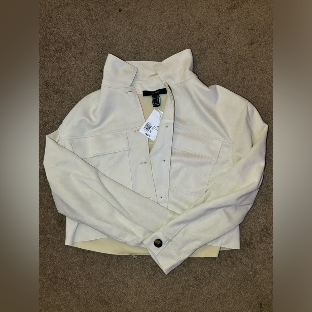 NWT Forever 21 sz Small Jacket Cream